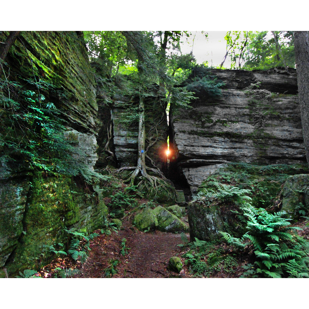 Panama Rocks
